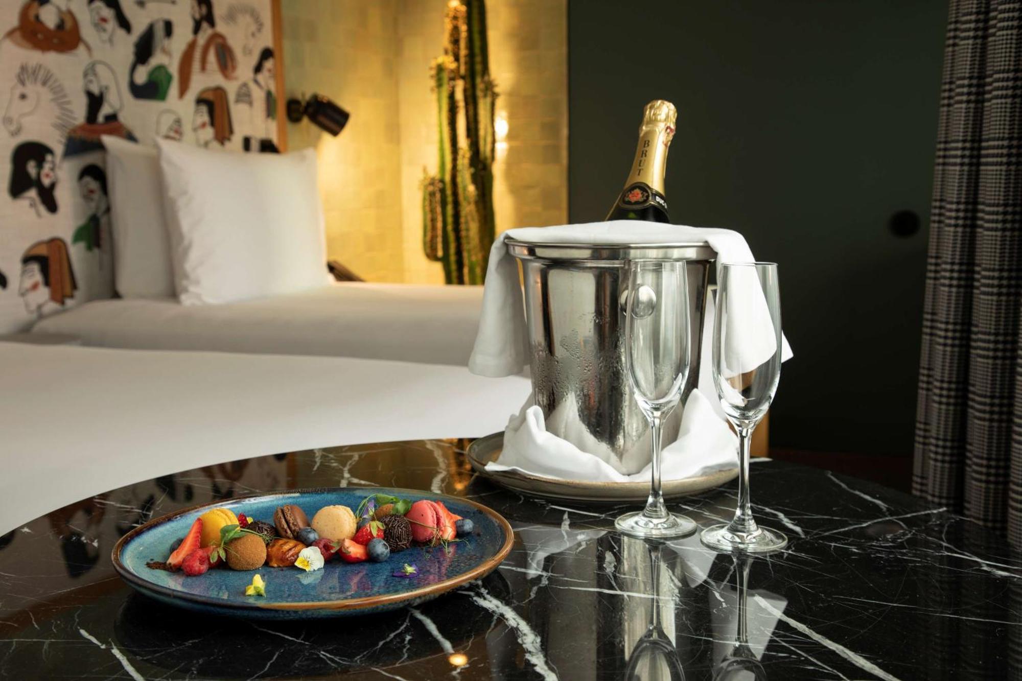 Se Catedral Hotel Porto, Tapestry Collection By Hilton Exterior foto
